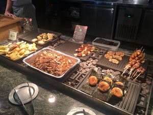 BBQ and grill at GuǒRán Huì 果然匯 - fruitfulfood in Taoyuan