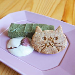  at alt. coffee roasters in Kyoto