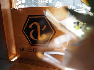  at alt. coffee roasters in Kyoto