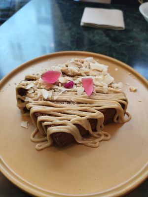 Vegan banana bread at Cotidiano in Lisbon