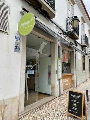 Restaurant exterior   at Papaya in Faro