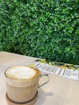 latte w soy  at Papaya in Faro