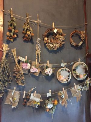 Arrangements for sale at Kin Cafe 753 in Yokohama