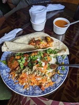 $5 Falafel 🥙 at Persian House in Mindo