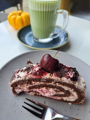  at Bio Cafe in Aberdeen