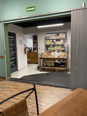 La tienda   at Gente Sana - Seren Dipaa in Mexico City