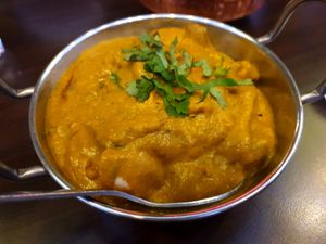 Mushroom & spinach curry at Sizzler Restobar in Woodend