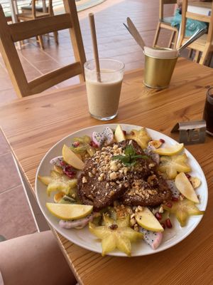 vegan french toast at Tierra in Tenerife