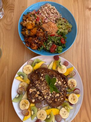 Another suggestion of the day (I think) + Vegan French toast & fruits at Tierra in Tenerife