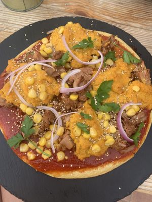 Texas bbq vegan jackfruit pizza  at Tierra in Tenerife