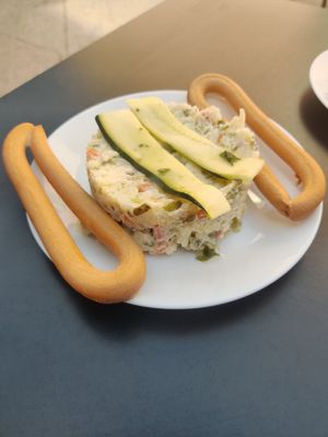 Ensaladilla at Pipoca in Murcia