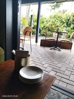  at Yulli's in Byron Bay