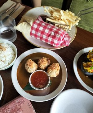 W at Yulli's in Byron Bay