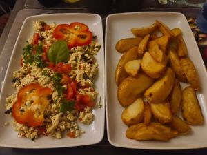 Tofu omlet at Level Up in Bucharest