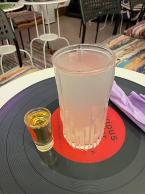 Lemonade, 12 LEI  at Level Up in Bucharest