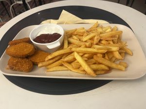 nuggets🍟  at Level Up in Bucharest