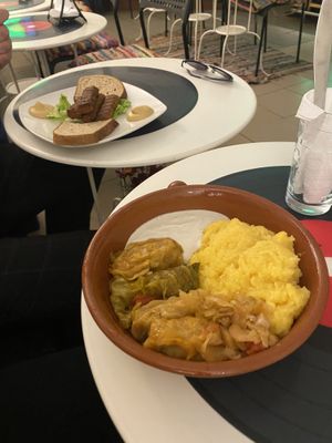 Minci and sarmale   at Level Up in Bucharest