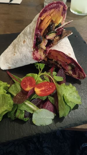 Wrap espectacular! at Restaurant La Revolta Terrassa in Terrassa