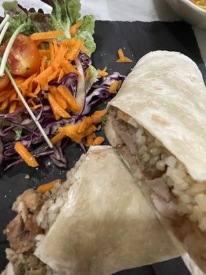  Està no, i encara que semblin plats petits atipa molt at Restaurant La Revolta Terrassa in Terrassa