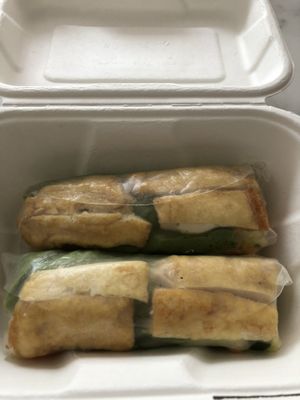 Vegan summer rolls 😍 at Mi & Pho in Manchester