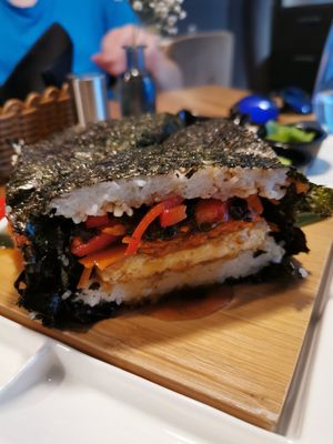 Sushi style at Jiva Bowls in St Petersburg
