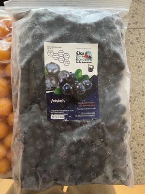 Arándanos  at Dos Tercios in Lima