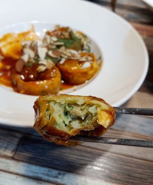 Fried Dumplings - close-up at Cafe SIVA 카페 시바 in Seoul