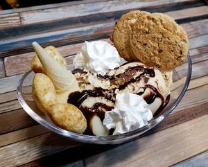 Ice cream Parfait at Cafe SIVA 카페 시바 in Seoul