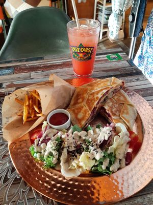 Wrap set at Cafe SIVA 카페 시바 in Seoul