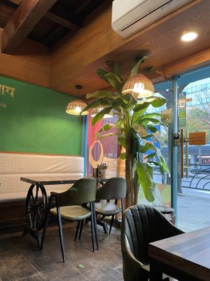   at Cafe SIVA 카페 시바 in Seoul