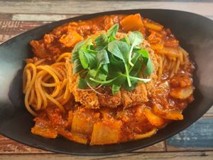 Kimchi Pasta with Cudlet at Cafe SIVA 카페 시바 in Seoul