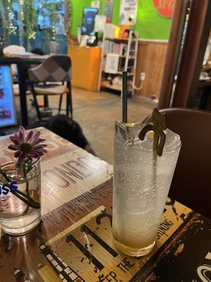 Homemade lemonade   at Cafe SIVA 카페 시바 in Seoul