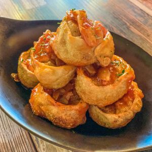 Fried dumplings at Cafe SIVA 카페 시바 in Seoul