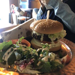Siva burger at Cafe SIVA 카페 시바 in Seoul