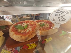 Margherita at A'Sciurella in Amalfi