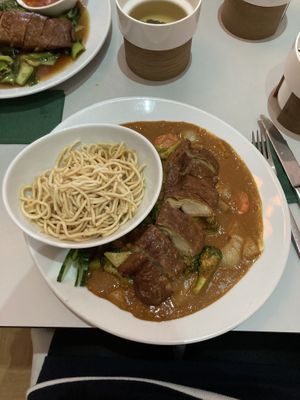 Vegan Duck with Peanut Sauce #Veganuary at Vegefarm in Bremen