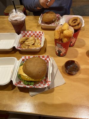 June 2022  at Wise Boys Burgers in Auckland