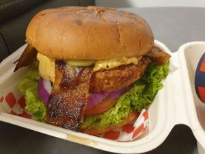Chickn Deluxe (chikn, cheese, facon, grilled pineapple, salad, onion relish, chipotle aioli) NZ$18.50: DELICIOUS at Wise Boys Burgers in Auckland