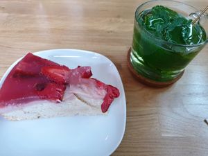 strawberry cake and peppermint tea at Bio Fein Bio in Berlin