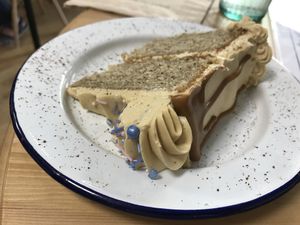 Biscoff cake at Golden Fleece in Nottingham