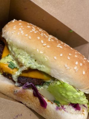 Beat root burger at Golden Fleece in Nottingham