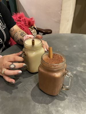   at Golden Fleece in Nottingham