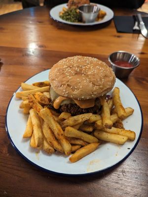  at Golden Fleece in Nottingham