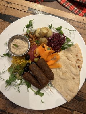   at Golden Fleece in Nottingham