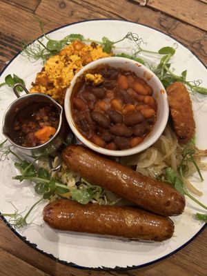   at Golden Fleece in Nottingham