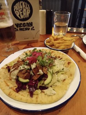 Seitan kebab at Golden Fleece in Nottingham