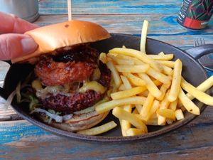  at Golden Fleece in Nottingham