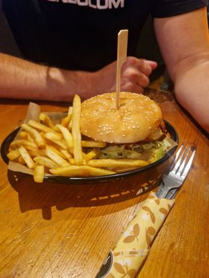 Buffalo burger at Golden Fleece in Nottingham