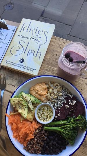 Buddha bowl and berry smoothie at Golden Fleece in Nottingham