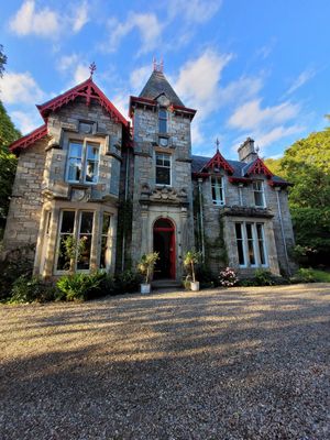  at Saorsa 1875 in Pitlochry